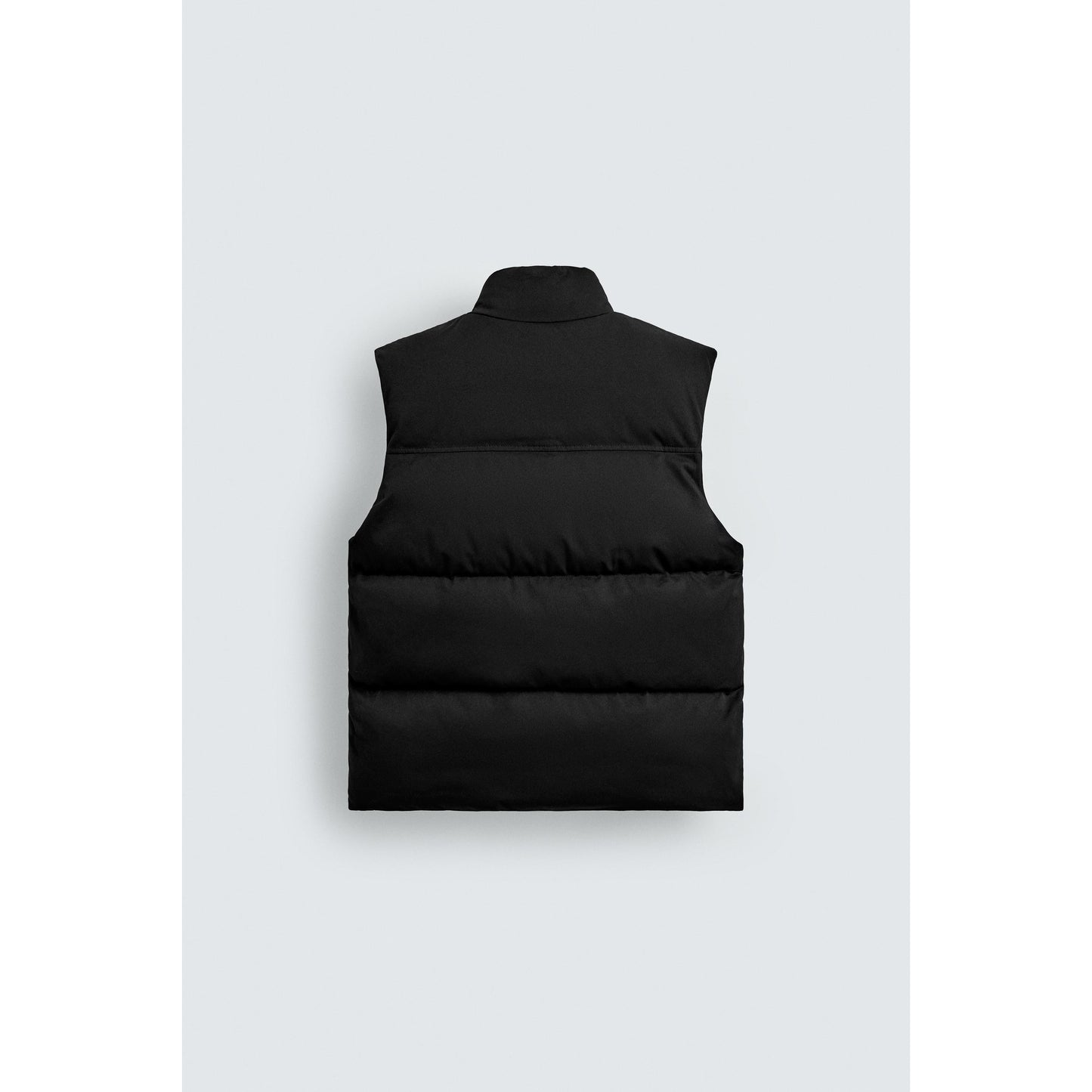 Men's Regular Fit Padded Gilet - Warm High-Neck Sleeveless Vest Jacket