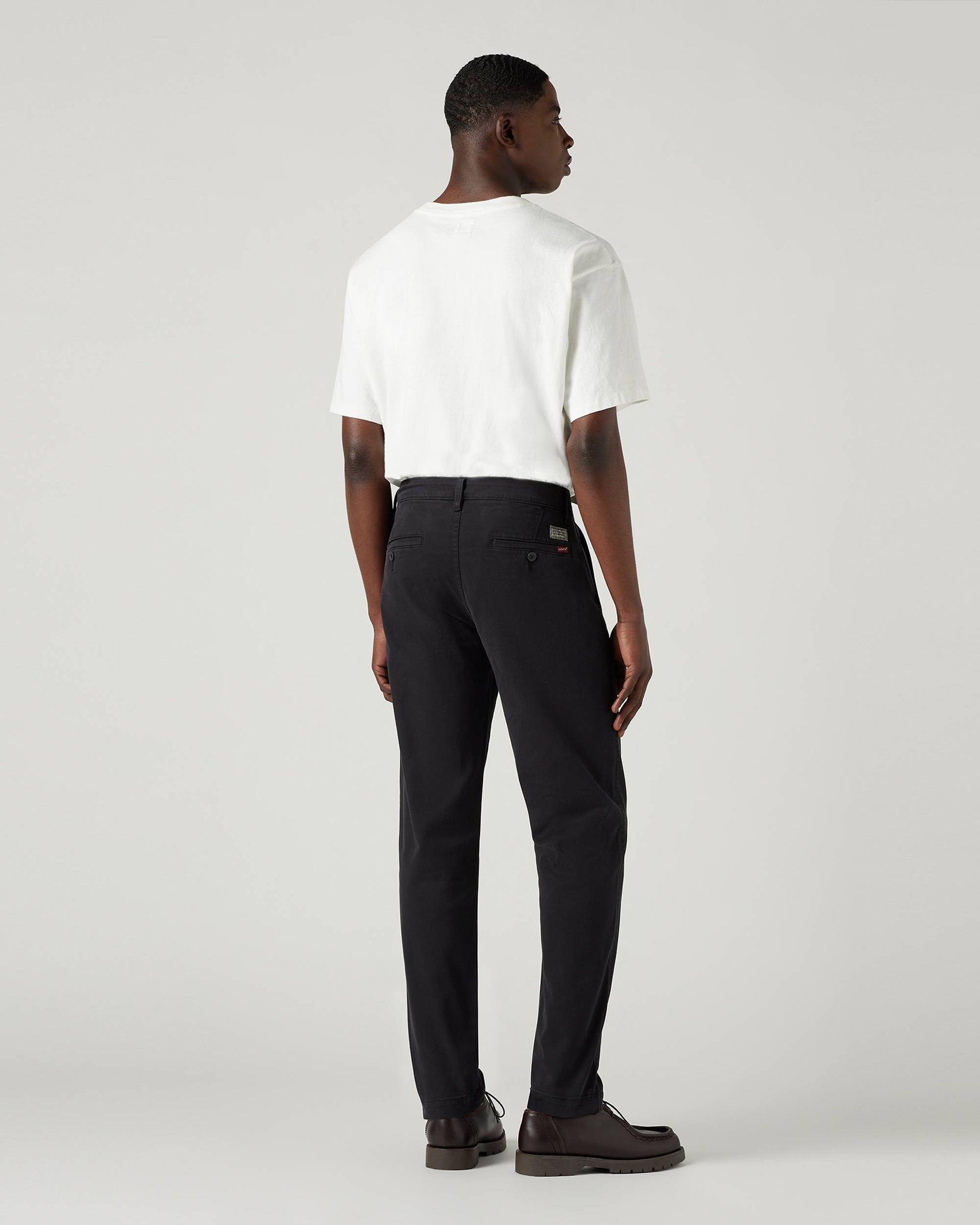 Men's Levi's XX Chino Standard Taper Fit Stretch Pants for Everyday Wear
