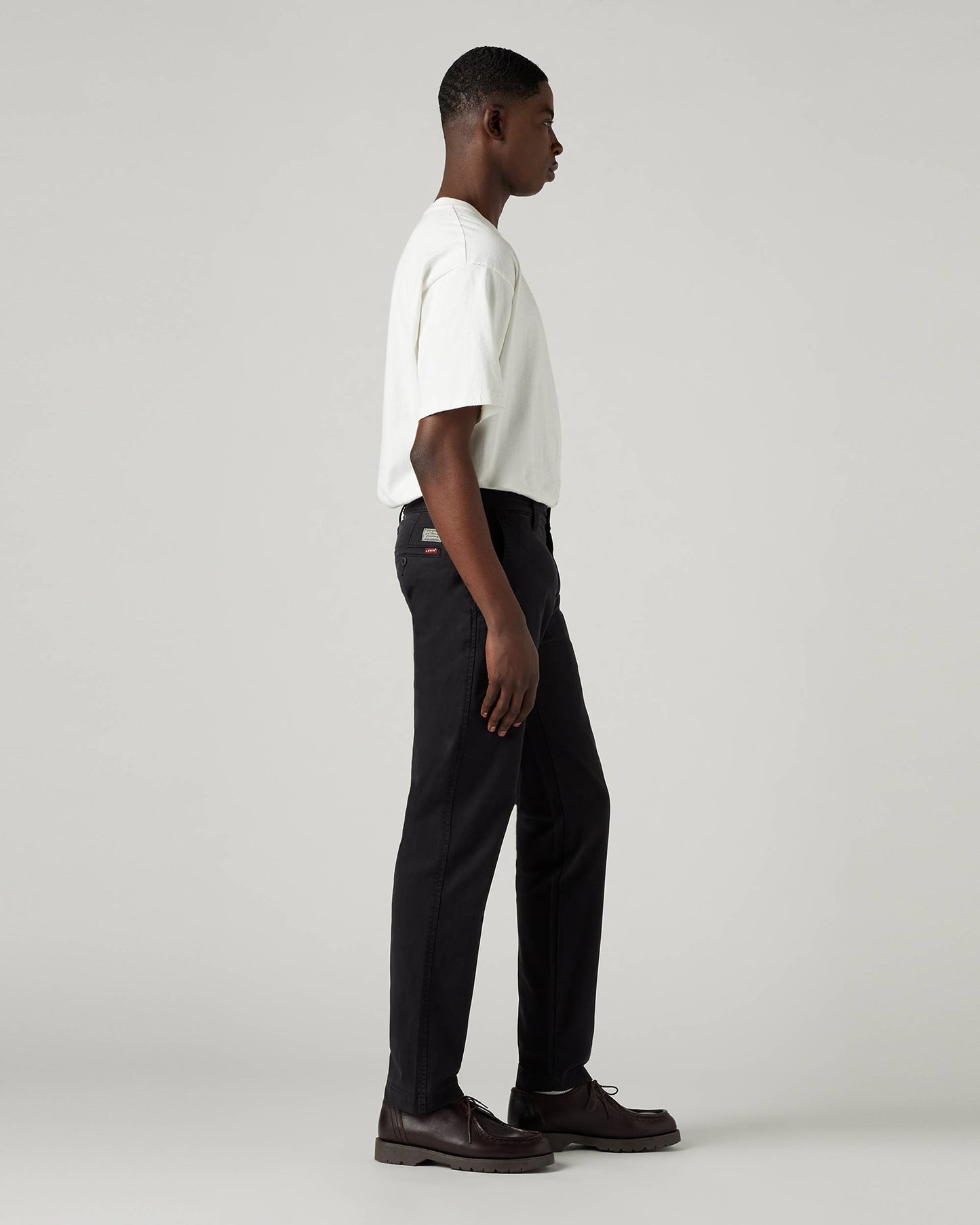 Men's Levi's XX Chino Standard Taper Fit Stretch Pants for Everyday Wear