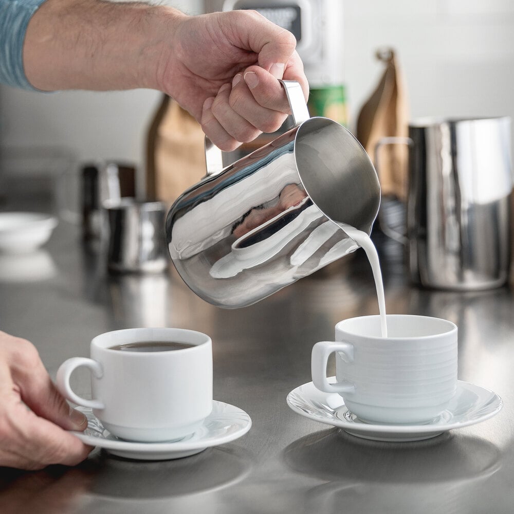 Professional Stainless Steel Milk Frothing Pitcher for Baristas and Latte Art