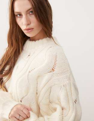 Monki Women's Oversized Cable Knit Sweater: Cozy Off-White Crew Neck Jumper