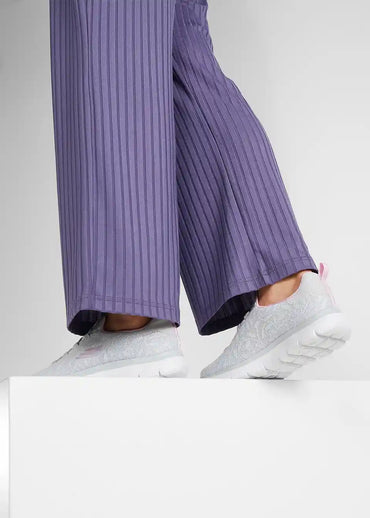 https://cdn.shopify.com/s/files/1/0900/7402/2211/files/23026624-iEFicALn.webp?v=1736750615