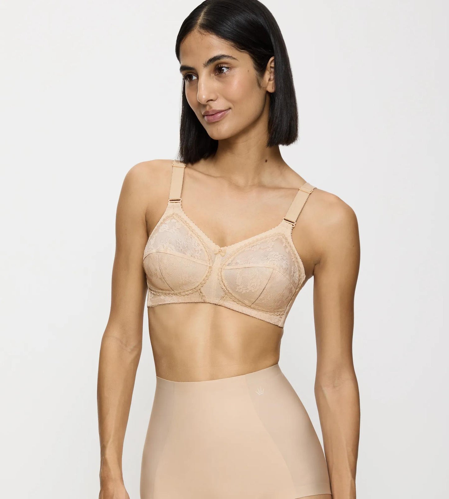 Triumph Doreen Non-Wired Comfort Bra: Timeless Support for Fuller Busts