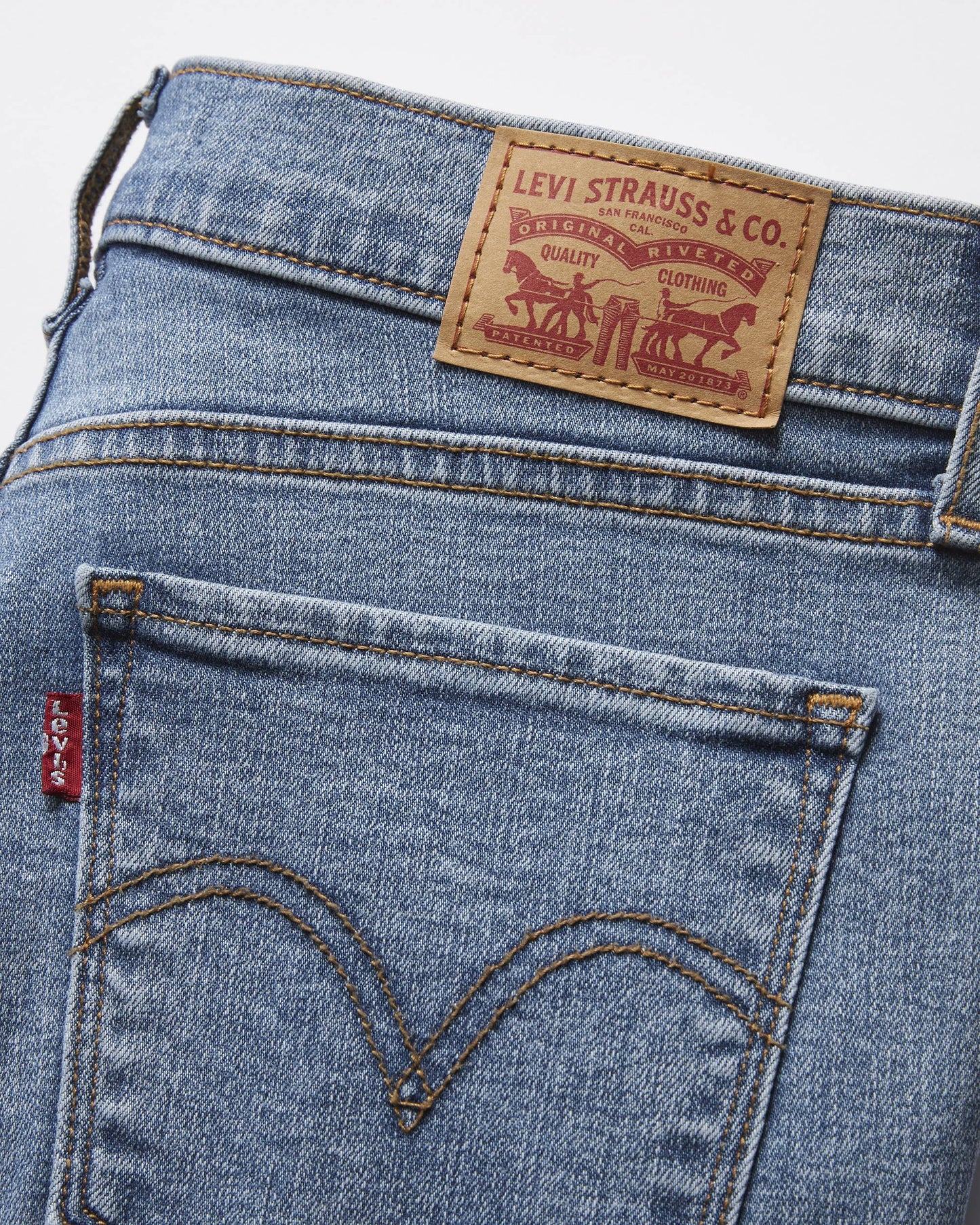 Levi's Classic Bootcut Women's Jeans Medium Wash Stretch Denim