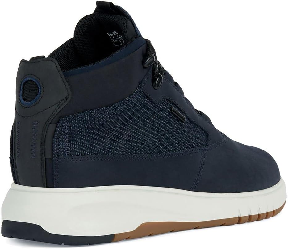 Geox Men's Classic Waterproof Breathable Winter Ankle Boot
