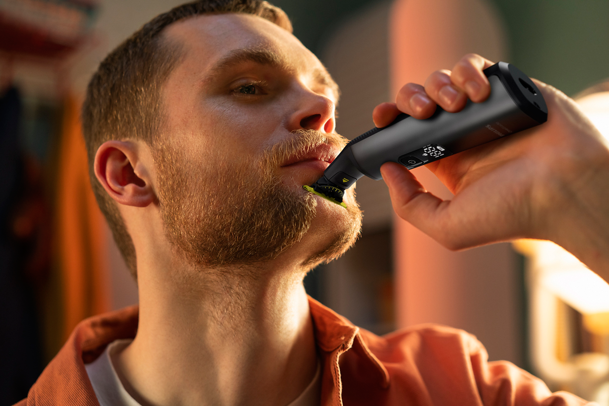 Philips OneBlade Pro 360 Face and Body Trimmer