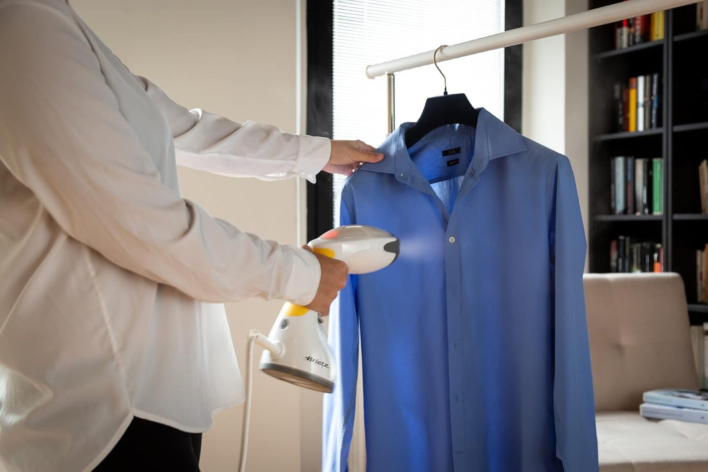 Ariete Portable Vertical Garment Steamer with Fast Heat