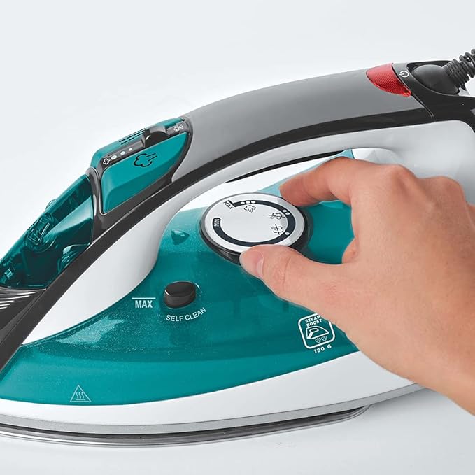 Polti Vaporella Quick&Comfort QC120 2200W Steam Iron with Soft Touch
