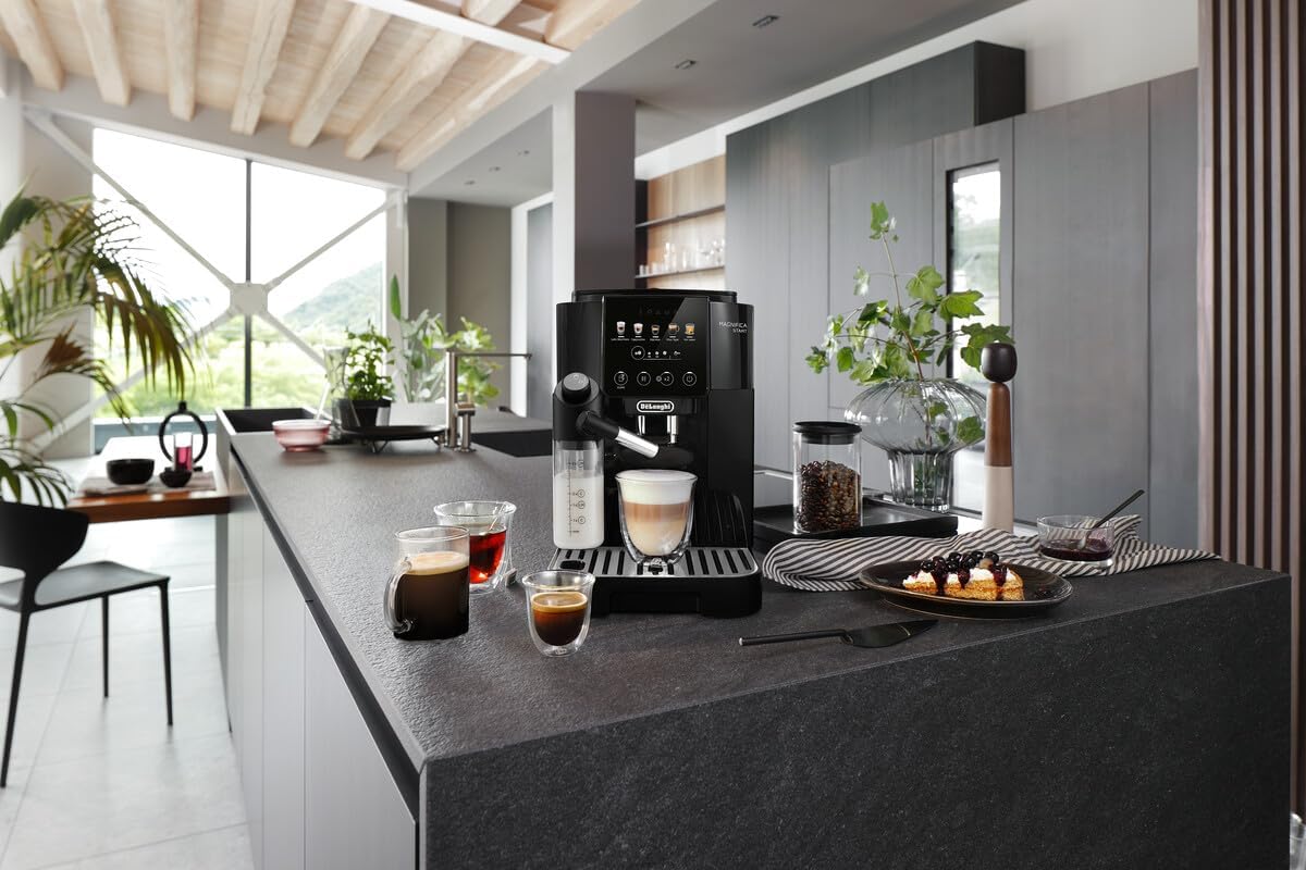 De'Longhi Magnifica Start ECAM220.91.B Coffee Machine with LatteCrema, 5‑Button Touch, Black