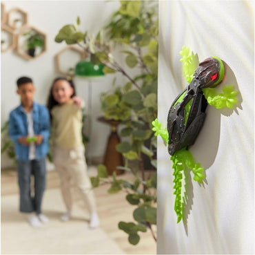 HEX BOTS 6070281 Wall Crawler Gecko Remote Control Robot