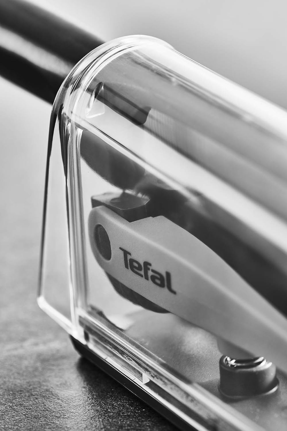 Tefal Ever Sharp 6.5" Chef Knife with Built‑in Sharpener
