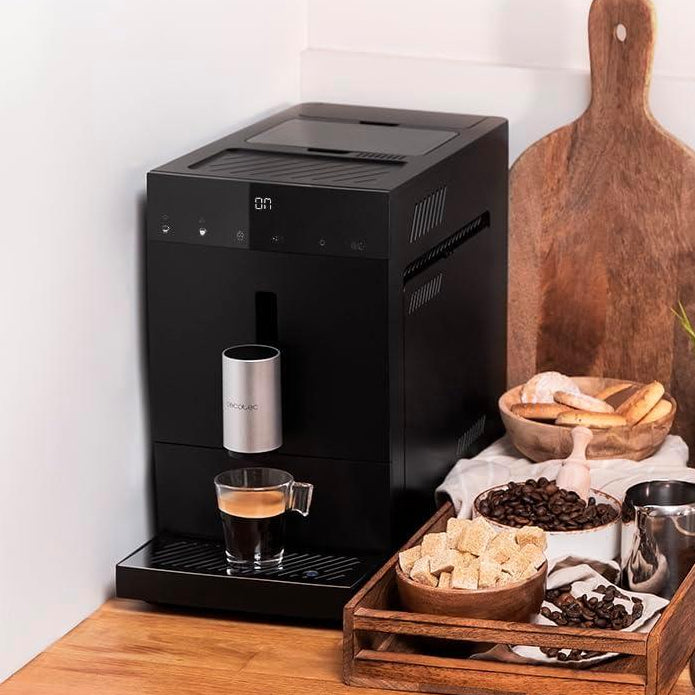 Cecotec Cremmaet Compact 1900 Coffee Machine with Thermoblock - Gomix Brands Outlet