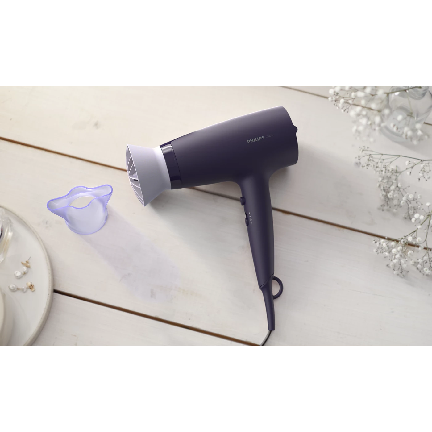 Philips 3000 Series 2100W Hair Dryer with ThermoProtect Attachment BHD340/10