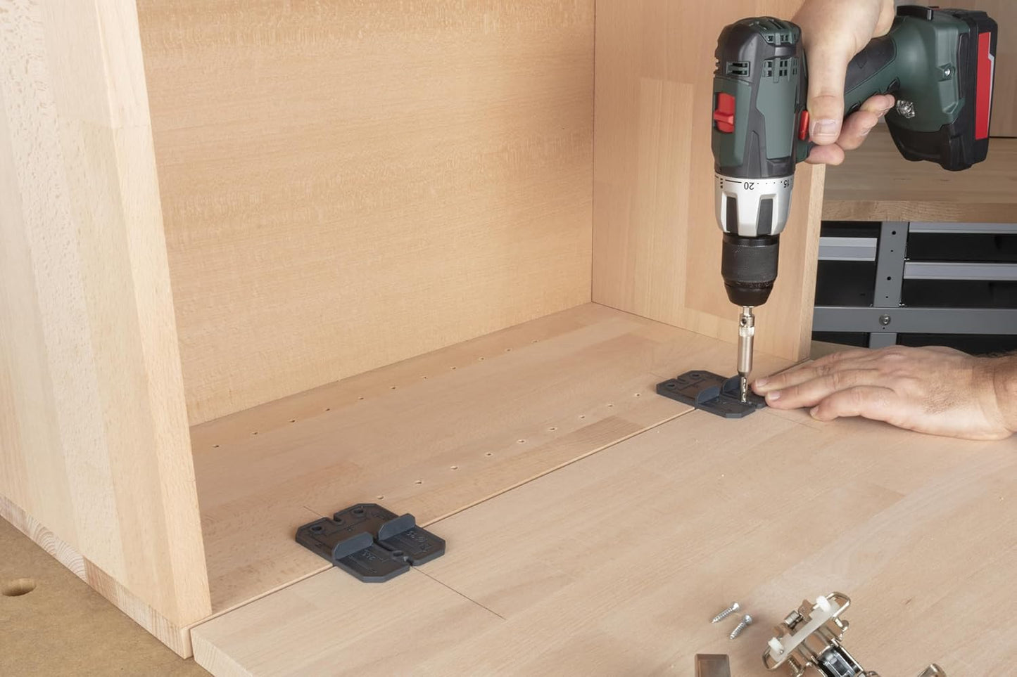 Wolfcraft Hinge Hole Set: Precise 35mm Drilling for Easy Pot Hinge Installation
