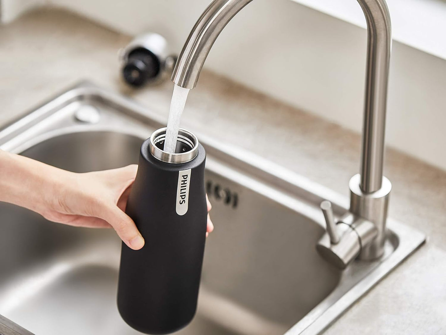 Philips GoZero Smart UV Bottle – Black 590ml Stainless Steel
