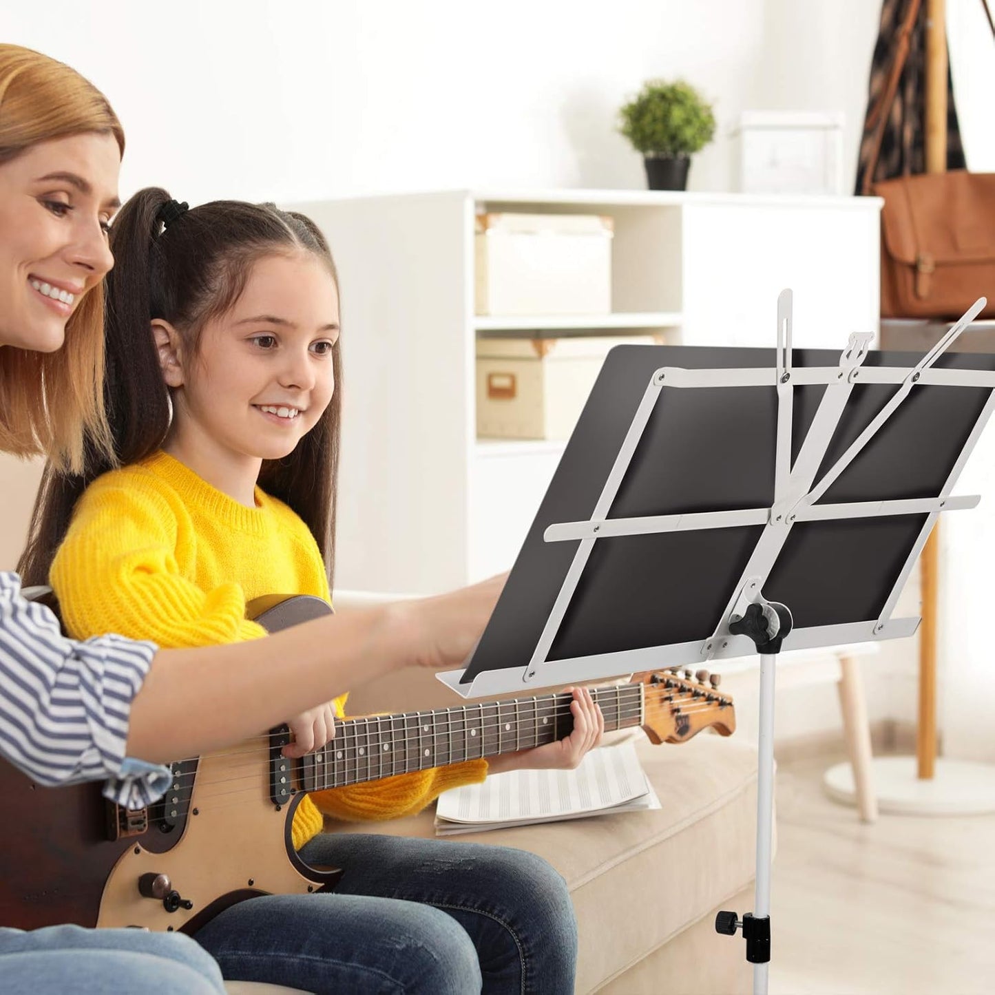 CAHAYA Portable Sheet Music Stand - Lightweight, Adjustable, with Carrying Bag