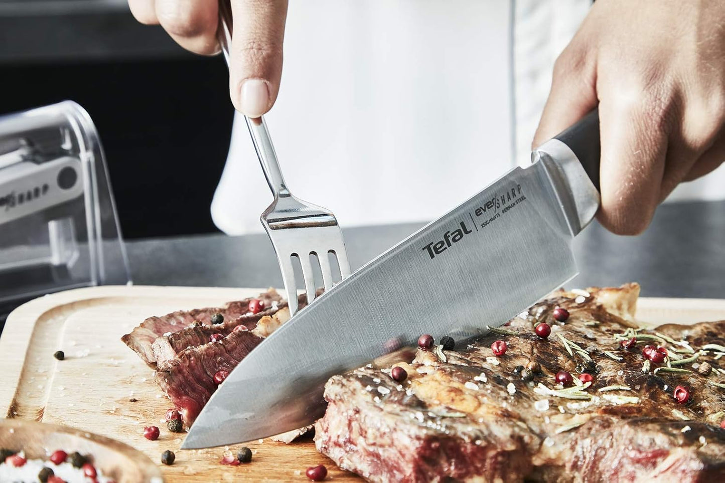 Tefal Ever Sharp 6.5" Chef Knife with Built‑in Sharpener