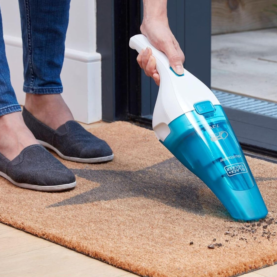 BLACK+DECKER Cordless Wet/Dry Hand Vacuum 3.6V 1.5Ah Portable Cleaner