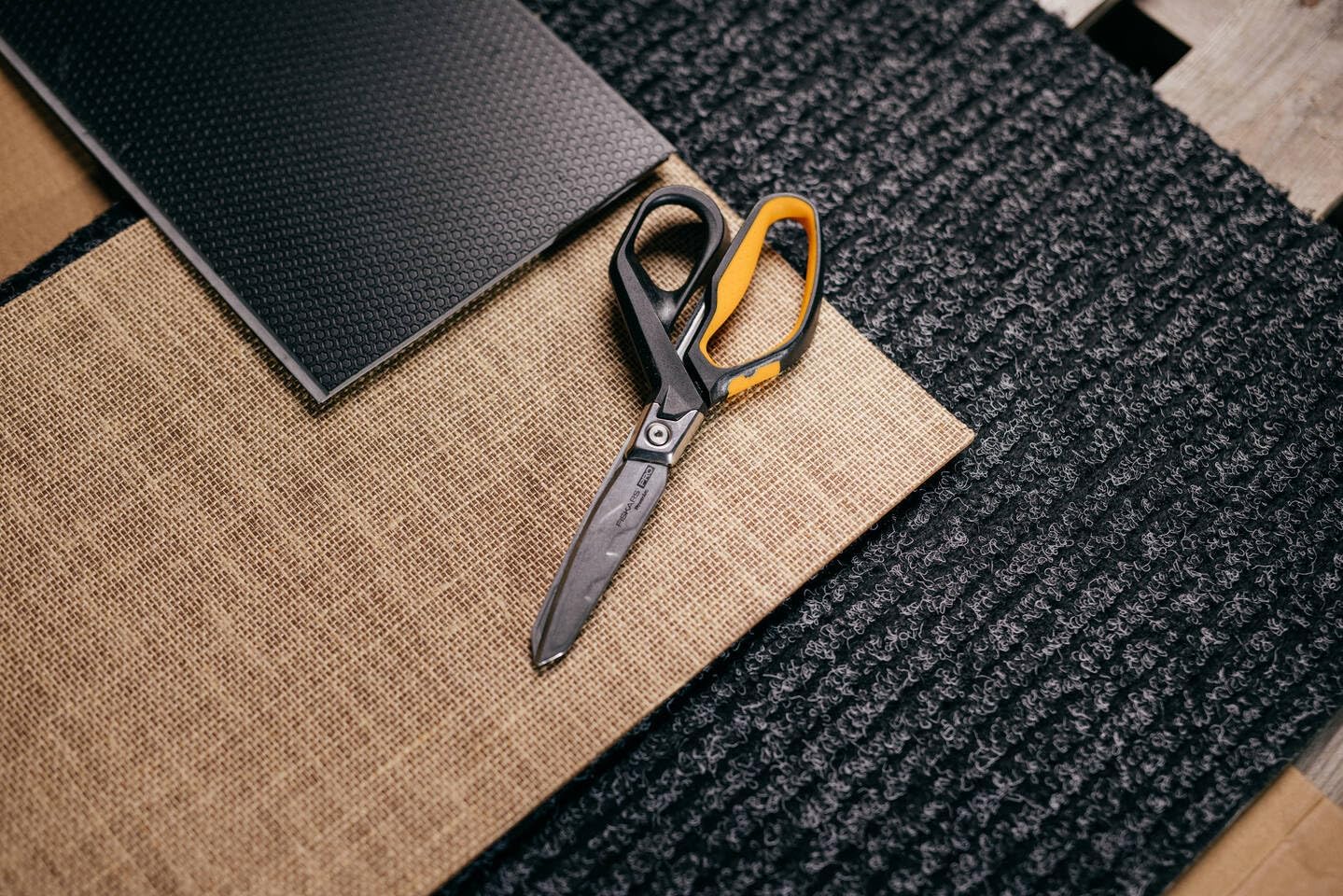 Fiskars PowerArc High-Performance 21cm Ergonomic Steel Heavy-Duty Shear