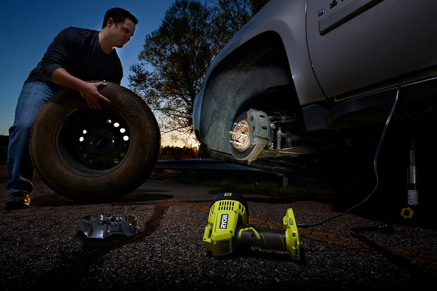 Ryobi One+ 18V Cordless LED Spot Light Hyper Green