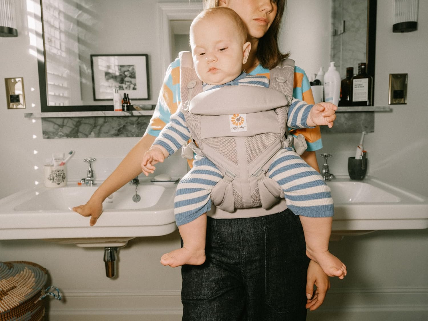Ergobaby Omni 360 Cool Air Mesh Baby Carrier – Pearl Grey