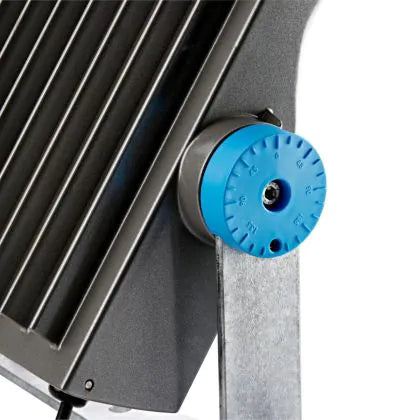 Philips ClearFlood BVP650 Aluminium 140W LED Projector: High-Efficiency, Cold White, IP66 Asymmetric Light