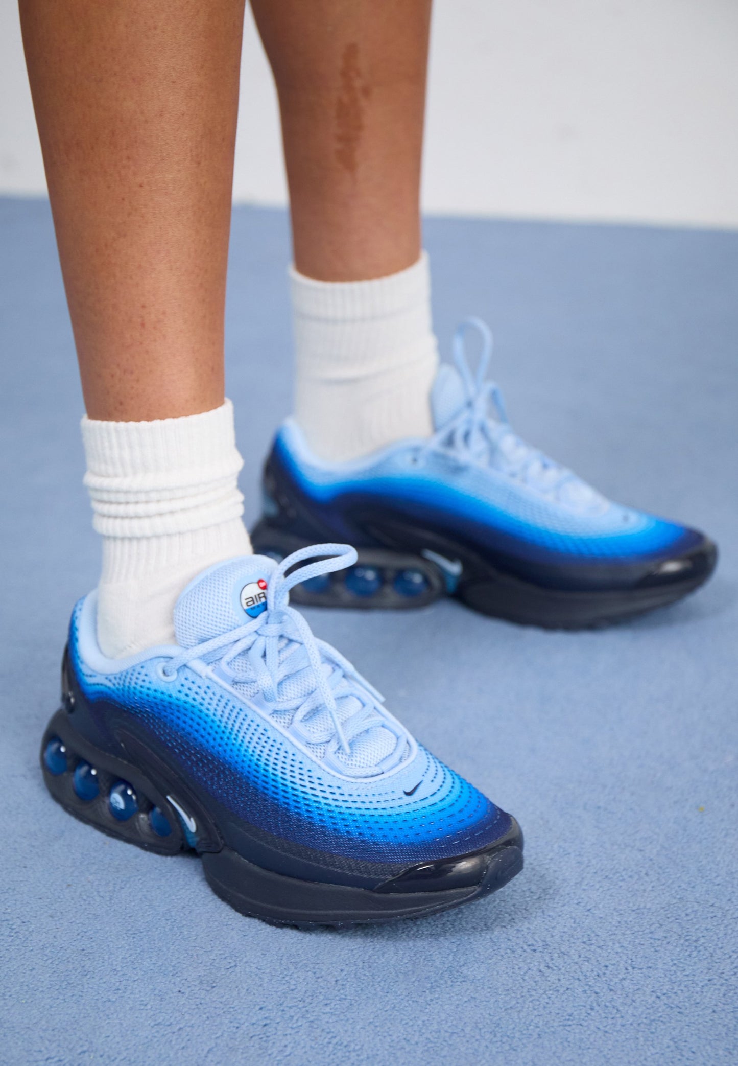 Nike Air Max DN 1: Dynamic Air Cushioned Performance Sneakers, Blue Void