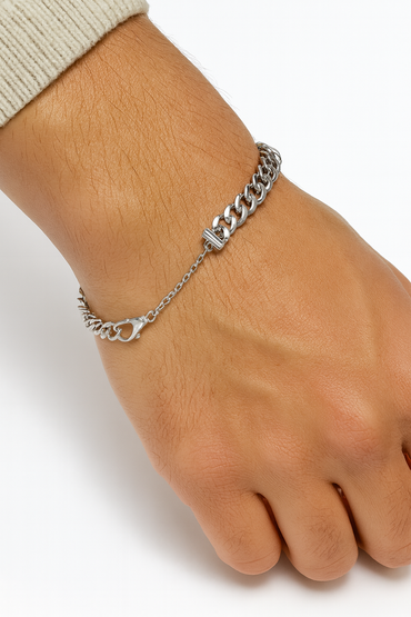 Tommy Hilfiger Men's Stainless Steel Box Chain Bracelet - Durable & Stylish