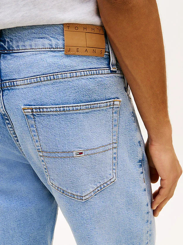 Tommy Hilfiger Men's Jeans Slim Straight - Comfortable Stretch Denim - Gomix Brands Outlet