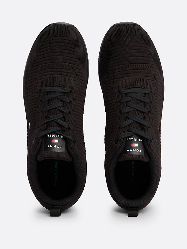 Tommy Hilfiger Men's Black Signature Knitted Trainers – Lightweight, Breathable, Eco-Conscious