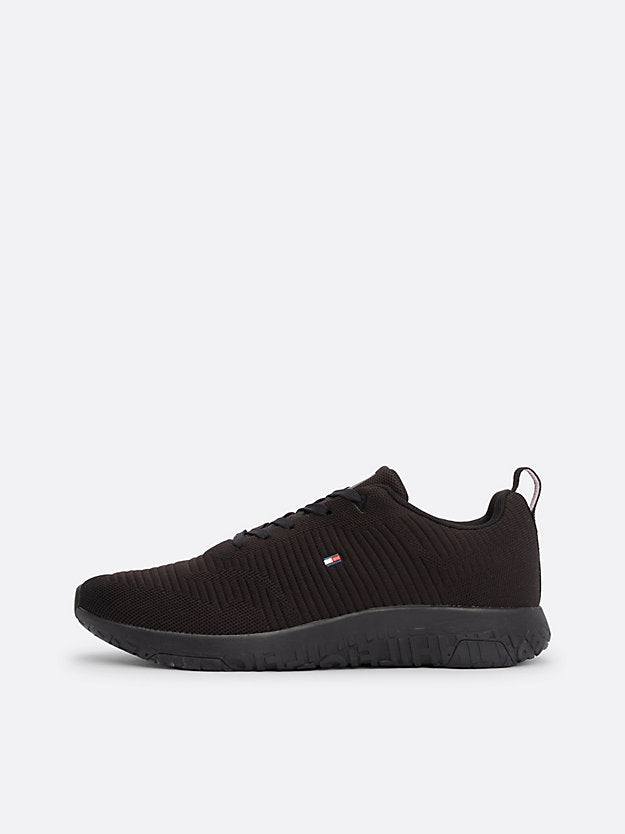 Tommy Hilfiger Men's Black Signature Knitted Trainers – Lightweight, Breathable, Eco-Conscious