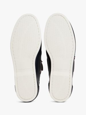 Tommy Hilfiger Men's Premium Leather Lace-Up Boat Shoes - Classic Nautical Style