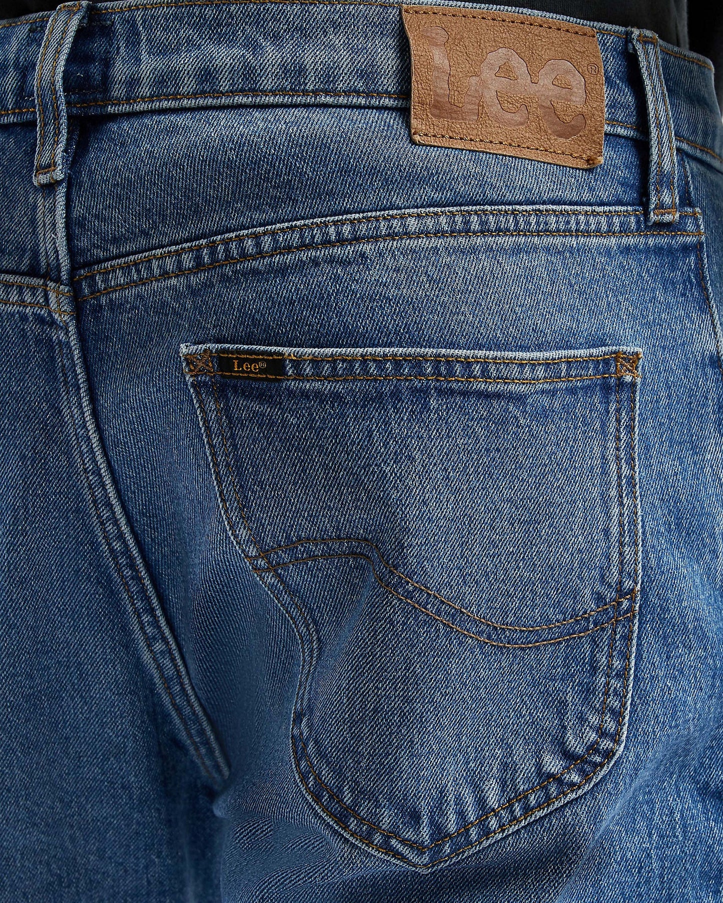 Lee West Relaxed Straight Men's Blue Denim Jeans – Sustainable Comfort