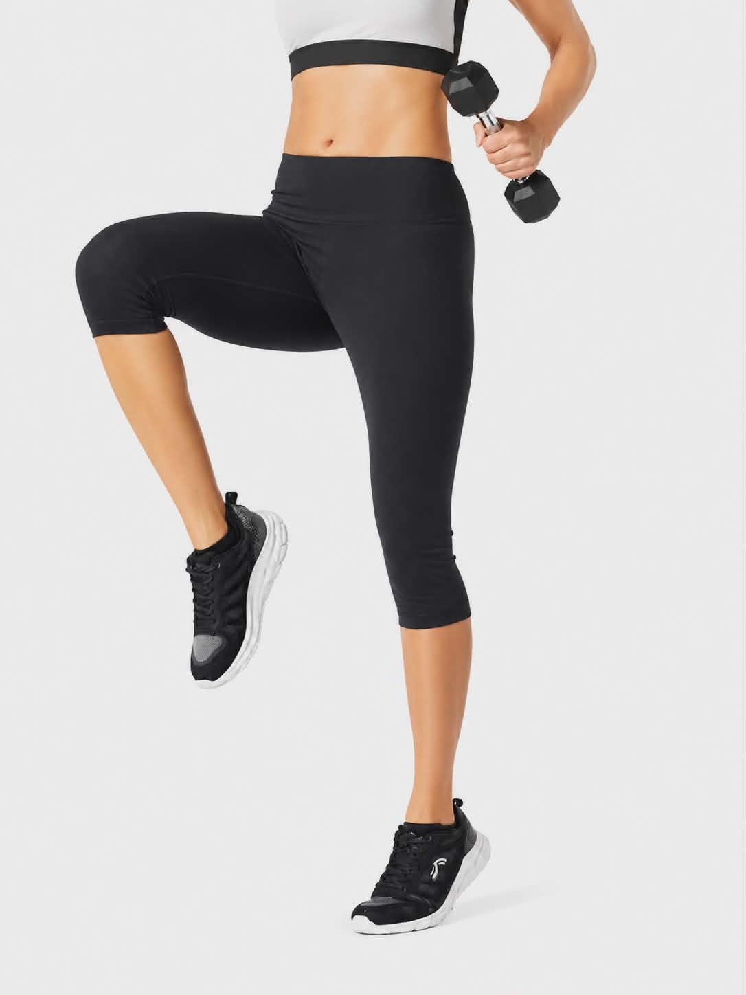 Crivit Women's Capri Leggings 3/4 Length Technical Black S 36/38