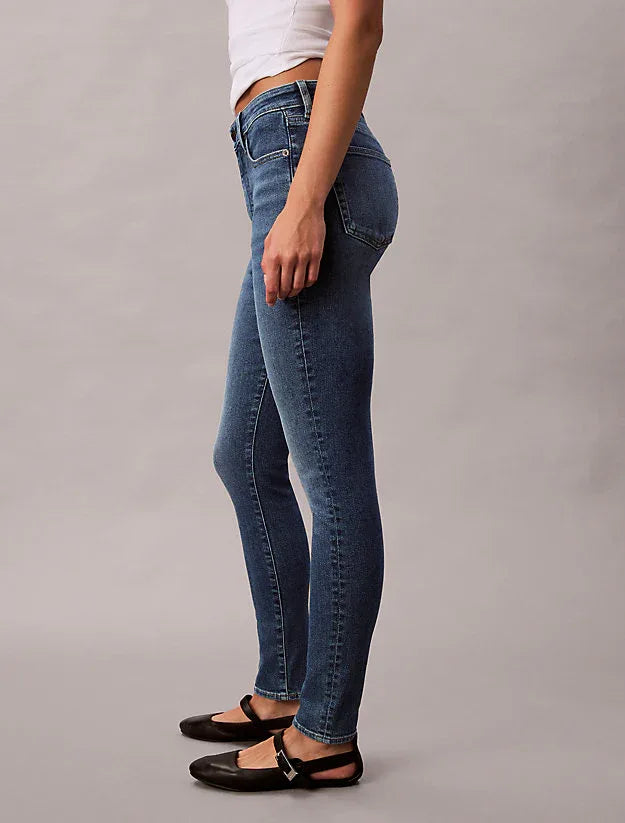 Calvin Klein Women's High Rise Skinny Jeans - Powerstretch Denim, Vintage Blue Wash - Gomix Brands Outlet