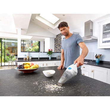 Black+Decker NVC115JL Handheld Vacuum