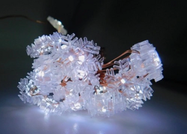2.3m LED snowflake battery operated lights
