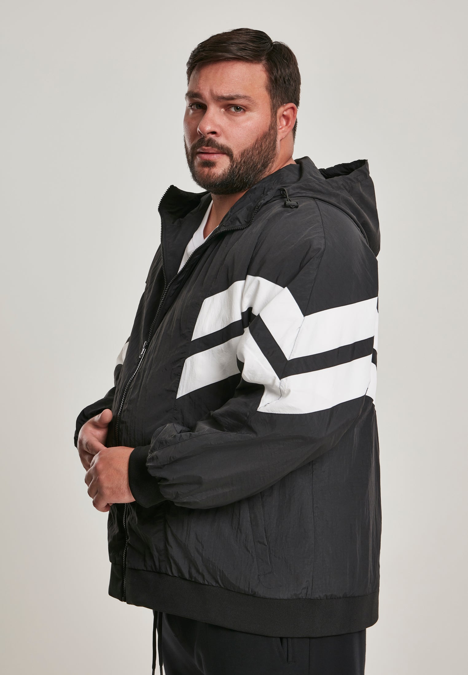 Men's Crinkle Panel Track Jacket: Stylish, Functional, Sporty Design with Hood