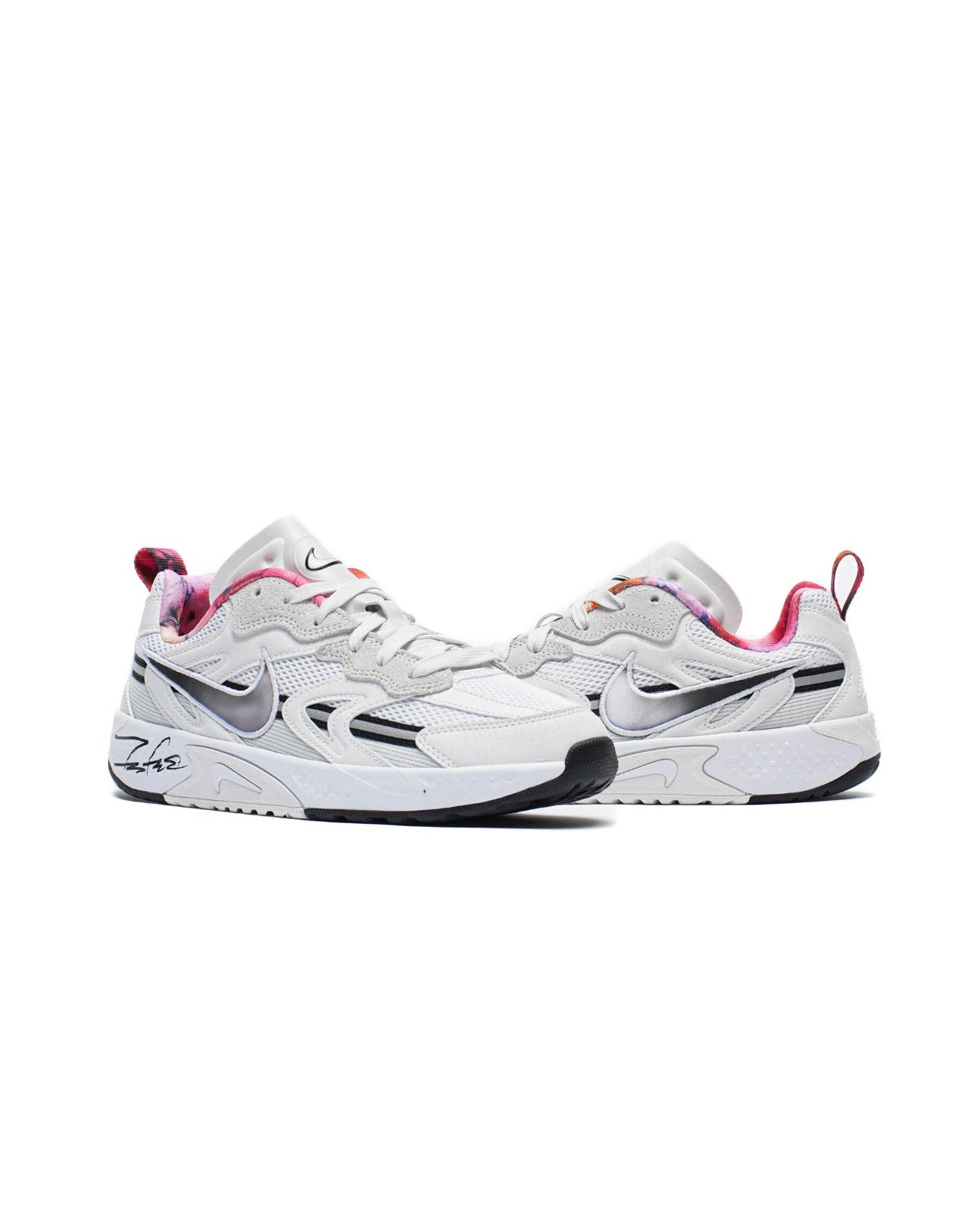 Nike x FUTURA WMNS JAM Train Electric-WOMEN'S SHOES.