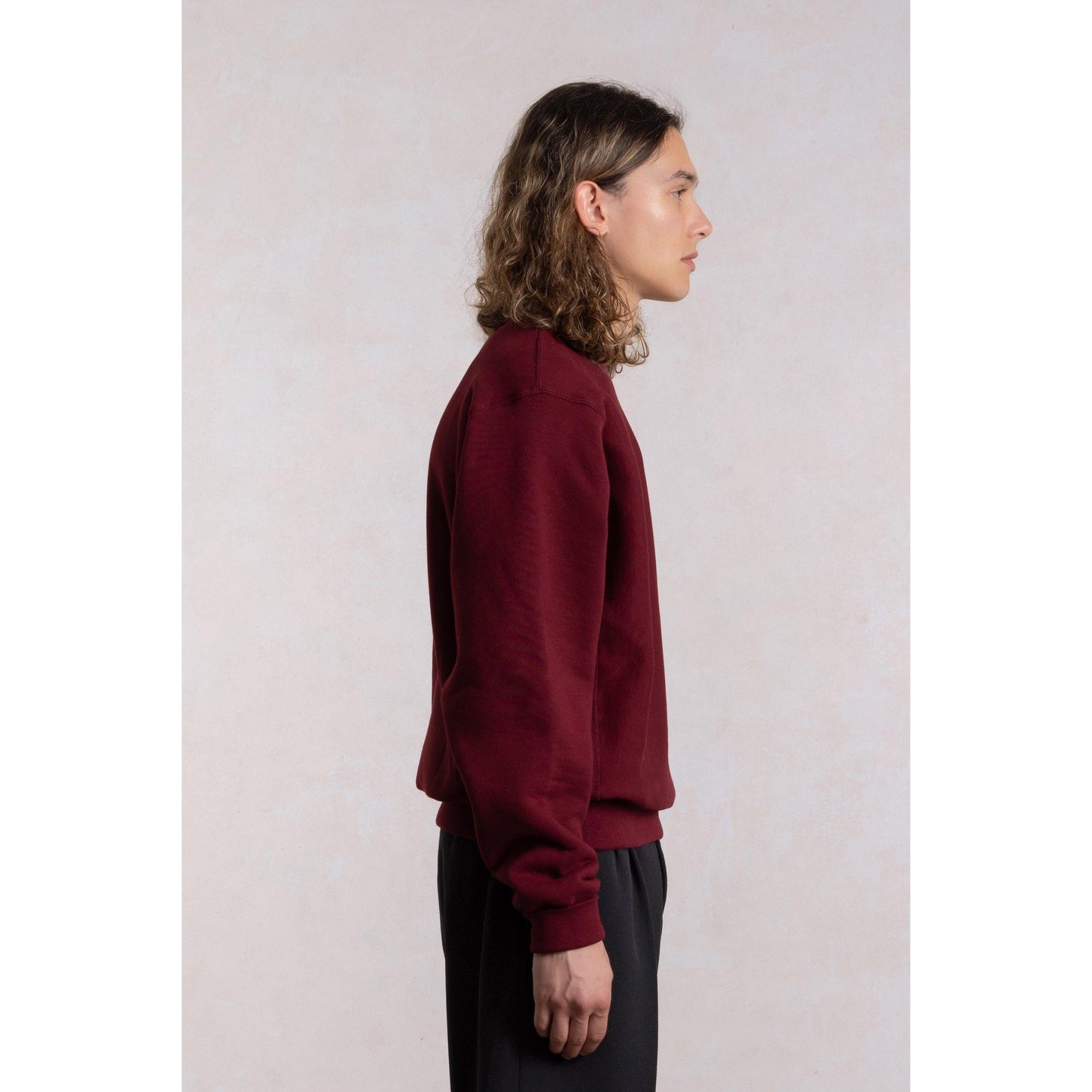 Heavyweight Burgundy Crewneck Sweatshirt Made from Premium Cotton