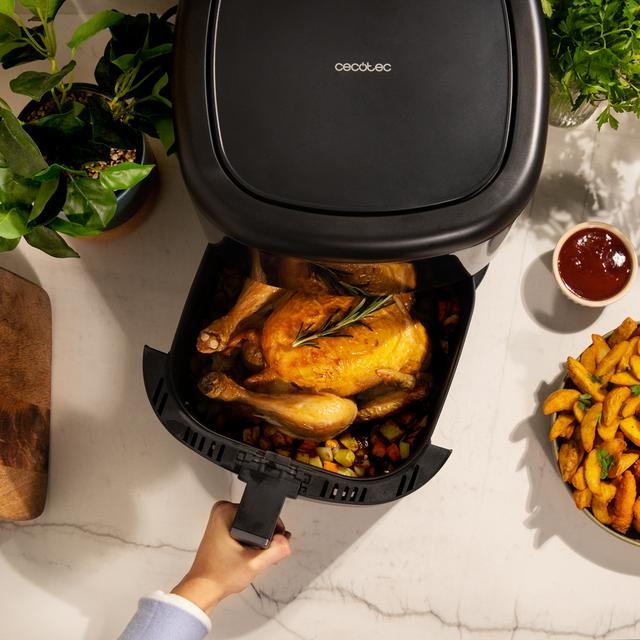 Cecofry Bombastik 6000 Compact Digital Air Fryer for Healthy Family Meals