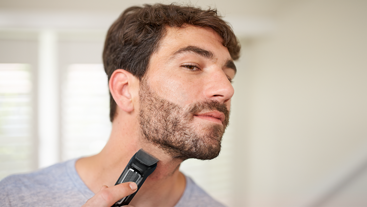Philips Multigroom Series 3000: 9-in-1 Face, Hair & Body Trimmer