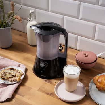 Gastroback 42410 Black Milk Frother 500W 1L Capacity