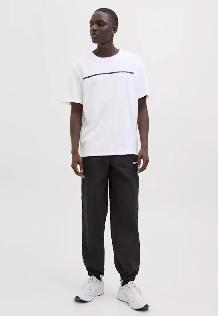 Jack & Jones Men's White Graphic Print T-Shirt - Soft Cotton Blend