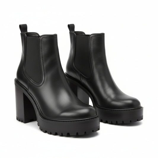 GBG Guess Los Angeles Women's Platform Chelsea Boot, 4-Inch Heel, Size 10