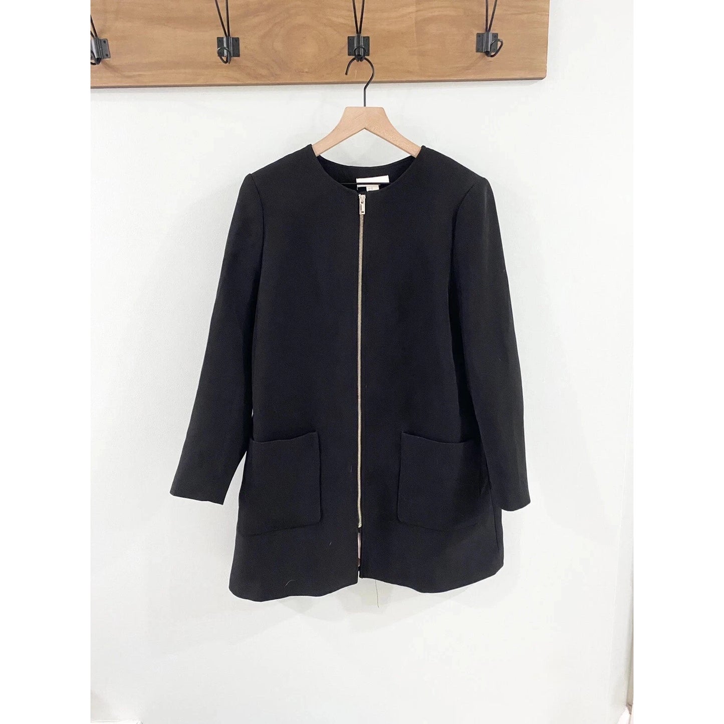 H&M Women's Black Long Sleeve Zip Pocket Jacket Size 16