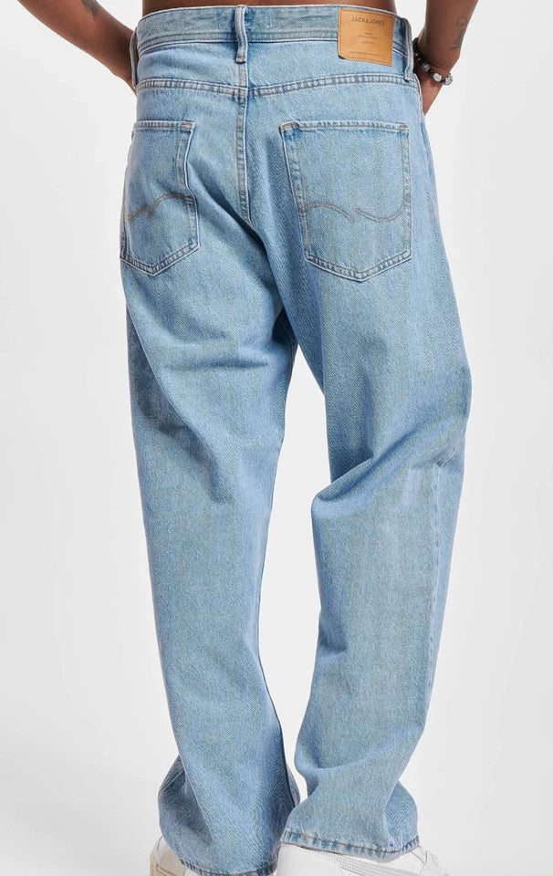 Jack & Jones Men's Loose Blue Denim Jeans with Five-Pocket