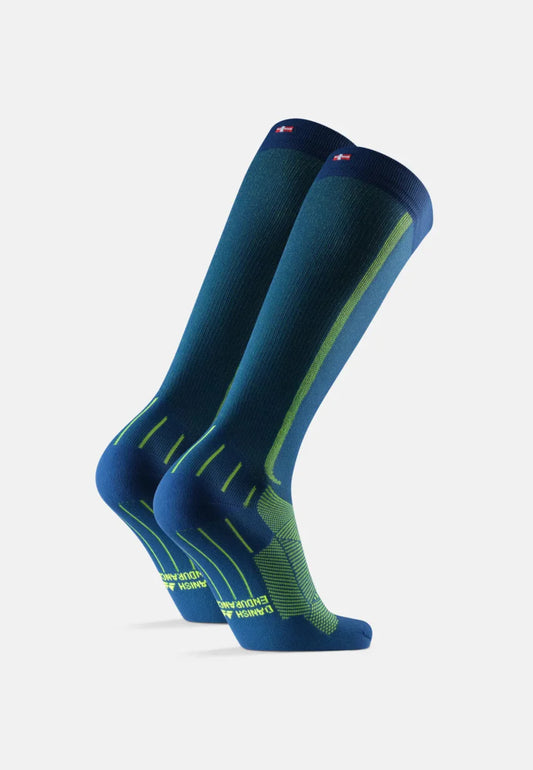 https://cdn.shopify.com/s/files/1/0357/2999/7883/files/sports-compression-socks-5276209.webp?v=1766150530
