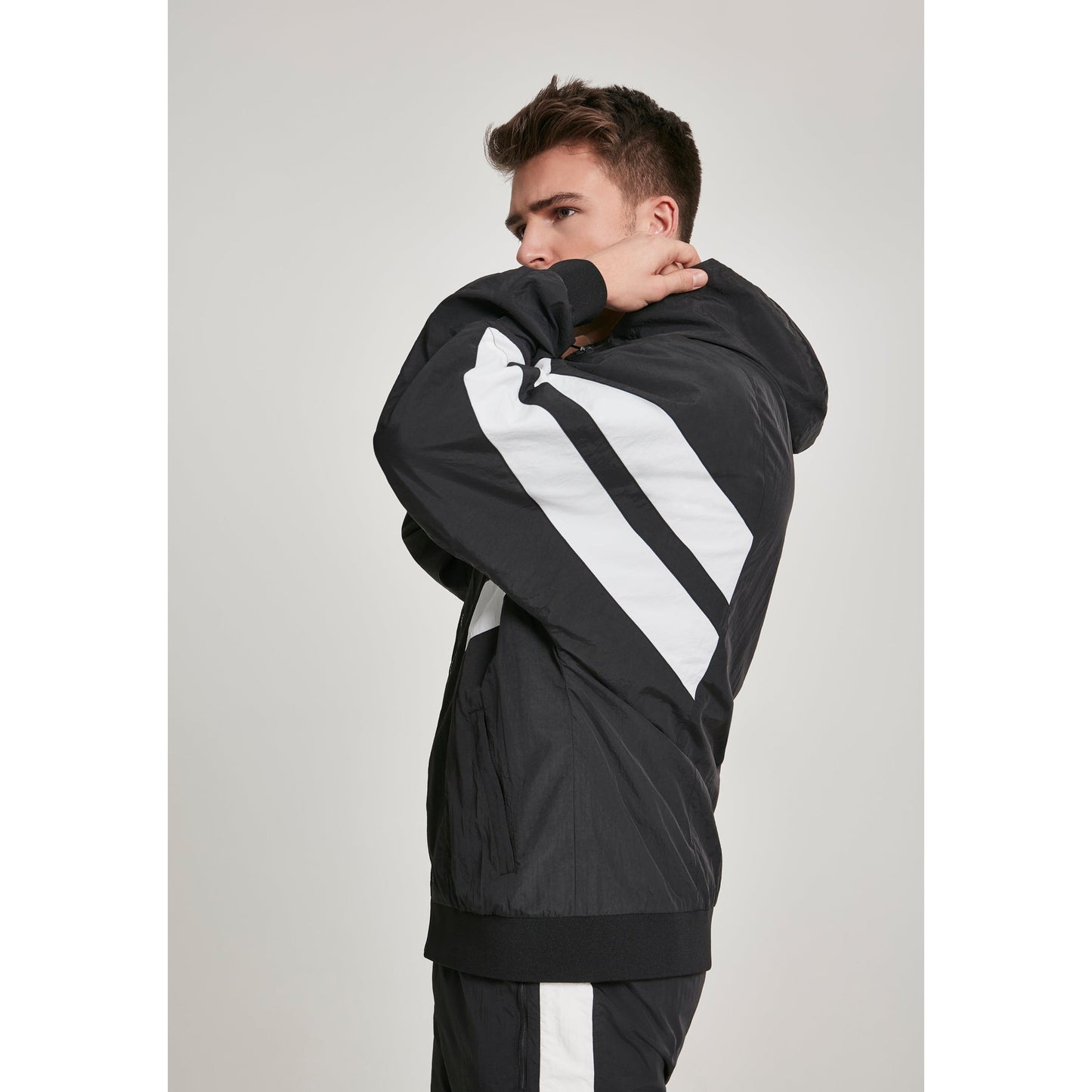 Men's Crinkle Panel Track Jacket: Stylish, Functional, Sporty Design with Hood