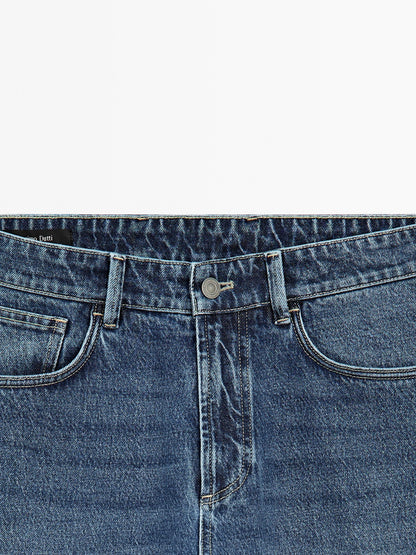 Men's Stylish Slim Fit Faded Wash Cotton Blend Jeans - Five-Pocket Design